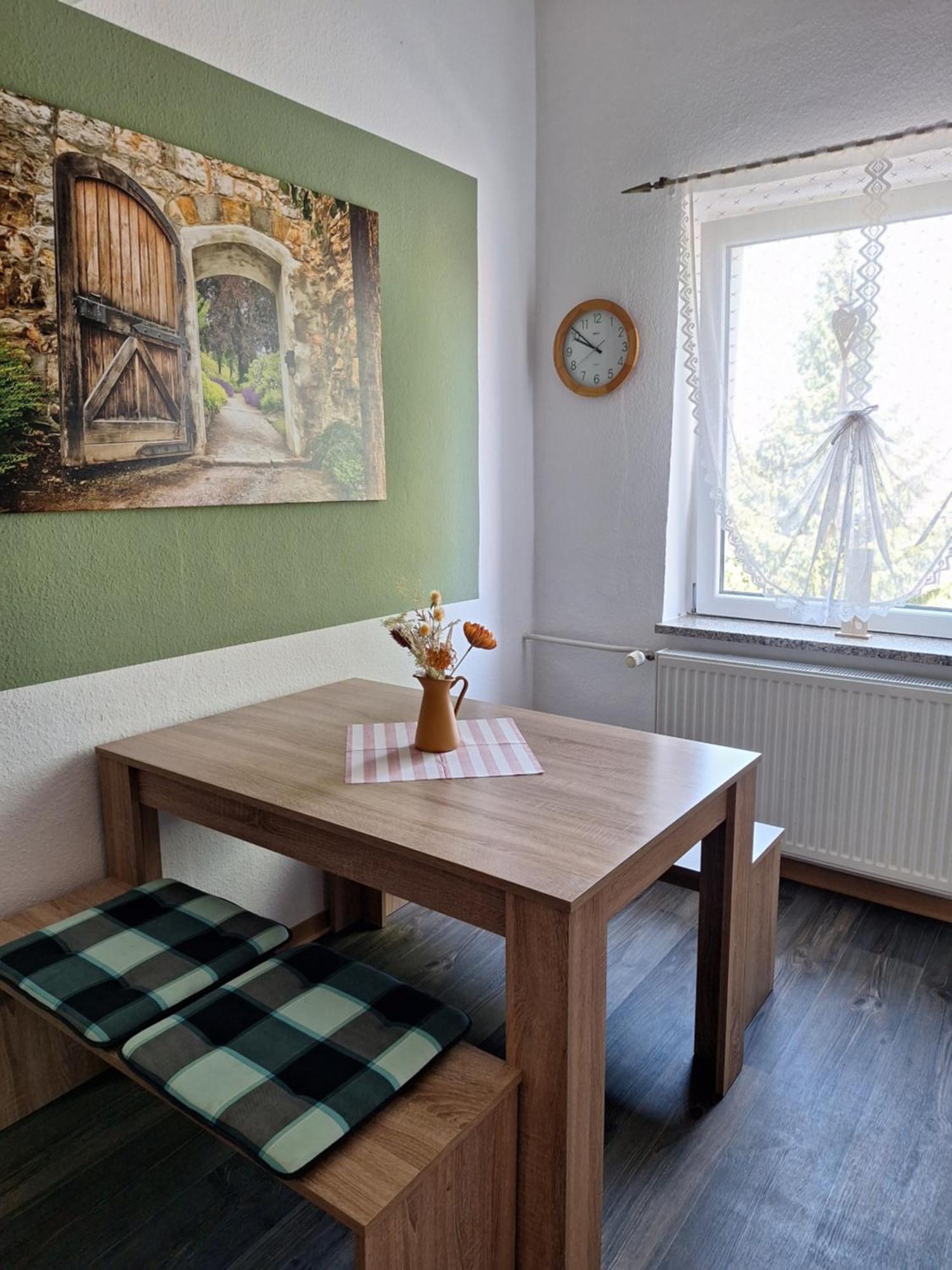 מרסבורג Gaststaette Und Pension Zur Schiene מראה חיצוני תמונה