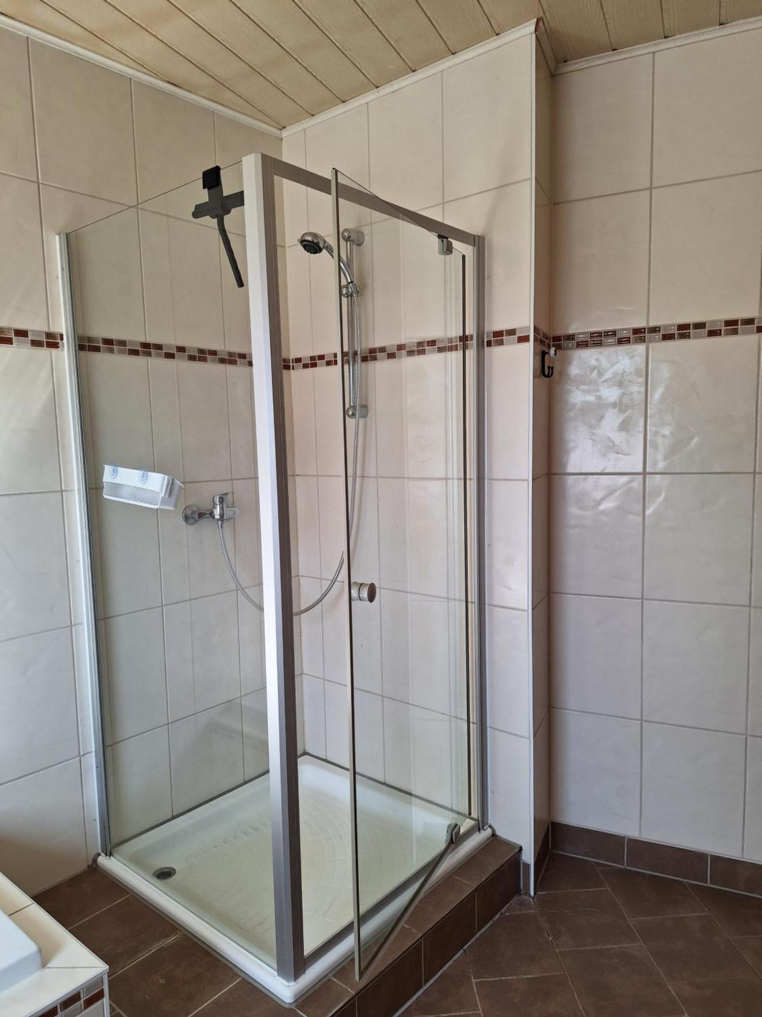 מרסבורג Gaststaette Und Pension Zur Schiene מראה חיצוני תמונה
