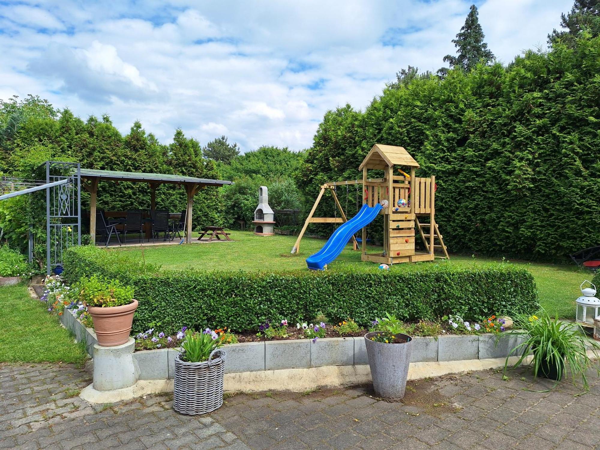מרסבורג Gaststaette Und Pension Zur Schiene מראה חיצוני תמונה